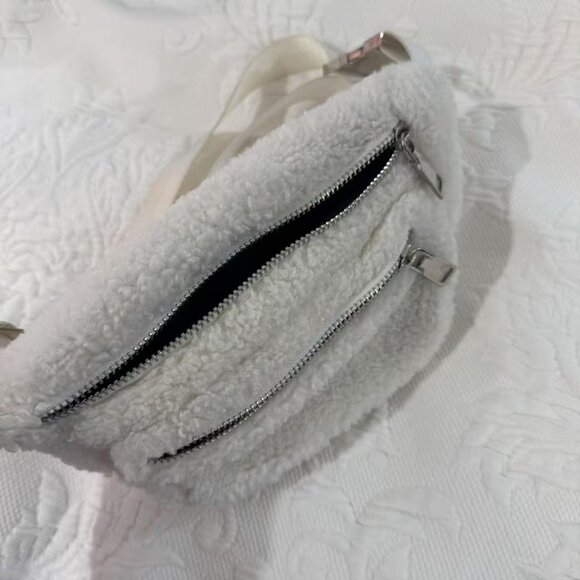 White Sherpa Fuzzy Belt Bag - Picture 1 of 2
